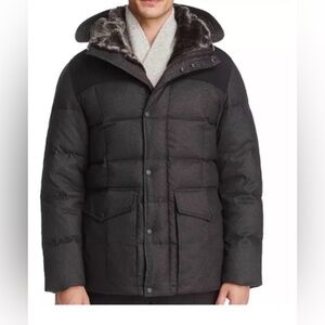 Cole Haan Flannel Down Hooded Puffer Jacket Men Small Black Pockets Outdoor